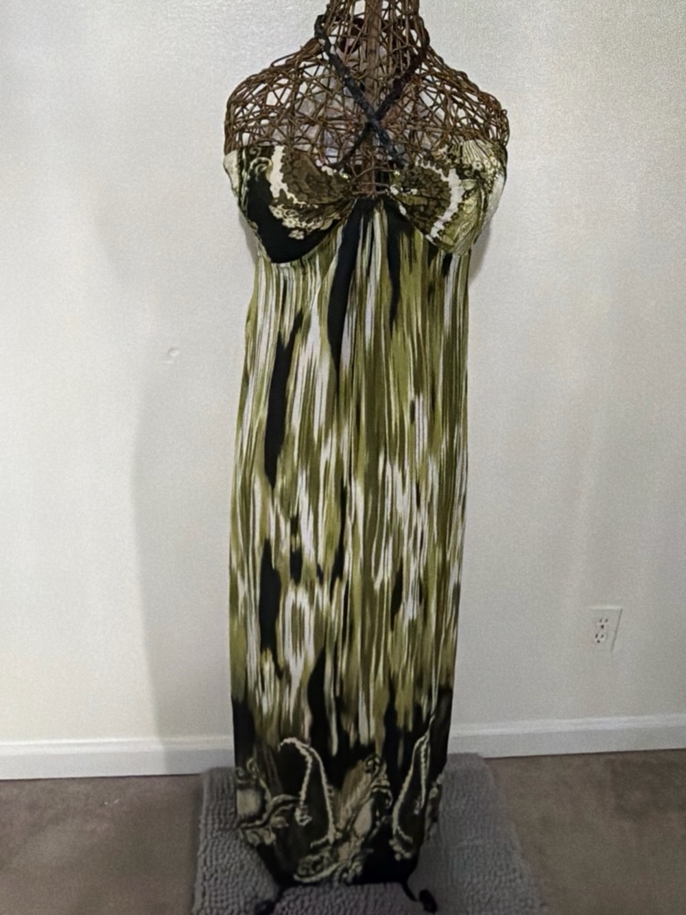Olive Green Patterned Strapless Maxi Dress